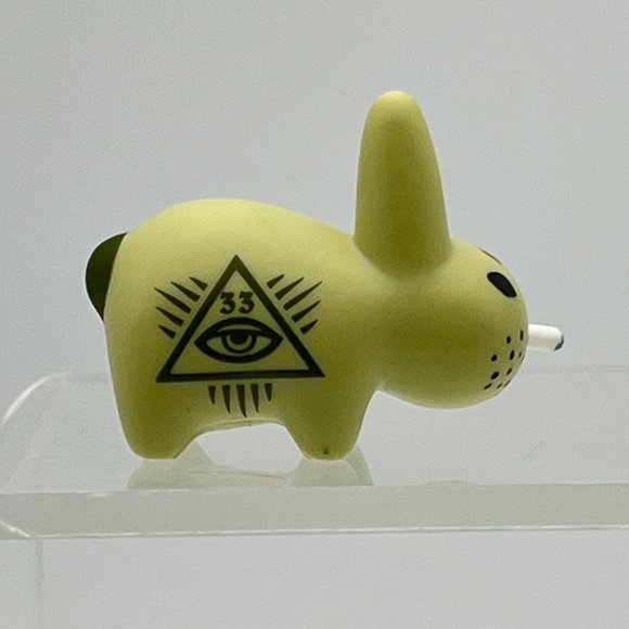 Kidrobot LORE OF THE LABBIT Mini Series ILLUMINATI Vinyl Figure Frank Kozik - Picture 5 of 11